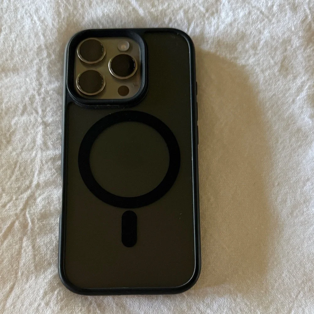 Apple sleek modern